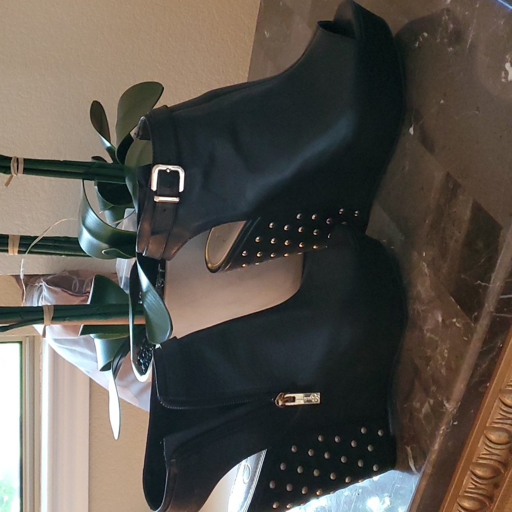 Jessica Simpson Wedge Shoe